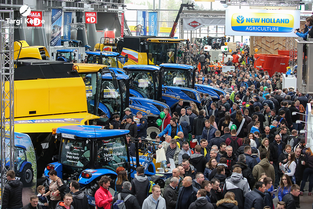traktory, ciągniki, maszyny rolnicze na targach rolniczych agrotech 2019