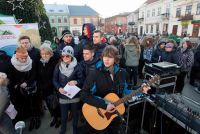 CHRISTMAS CAROL WITH GAZETA WYBORCZA DAILY