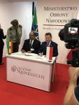 MINISTER SIGNS THE AGREEMENT WITH ETHIOPIA AT THE MSPO