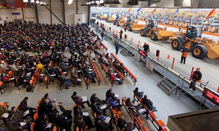 Auction in Meppen - live report from the auction only at the MASZBUD expo