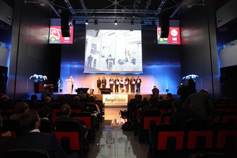 The awarding ceremony was held in the Omega Hall of the Targi Kielce Congress Centre