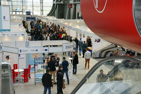 Inno-Tech Expo to okazja nie tylko do zapoznania się z technologicznymi nowinkami, ale tez do zdobycia fachowej wiedzy