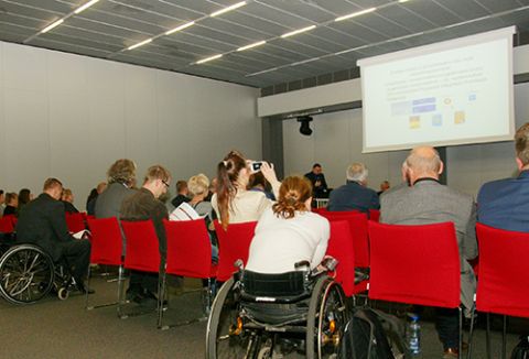  In addition to lift industry's business insiders  the meeting also brought together peope with disabilities