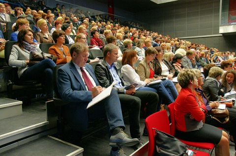 Centrum Kongresowe Targów Kielce to 1000 m2 powierzchni ekspozycyjno - bankietowej