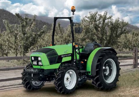 Among other modern tractor DEUTZ-FAHR AGROPLUS F'll see at the booth AR   Chmielewski