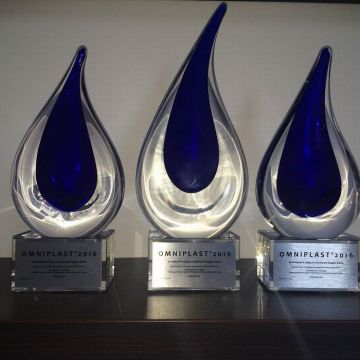 The Omniplast 2016 trophies waiting for the three top-contestants