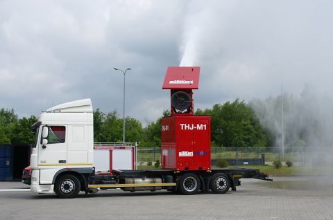 Turbojet extinguishing unit in action