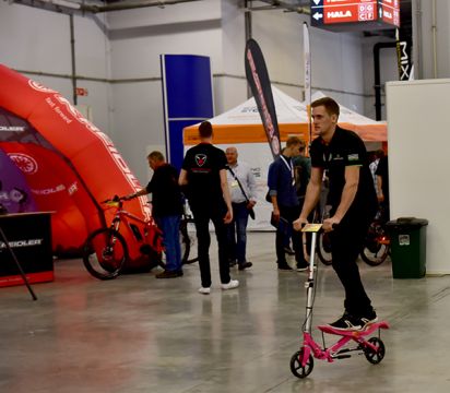 Hulajnogi SpaceScooter będzie można testować w Targach Kielce do soboty