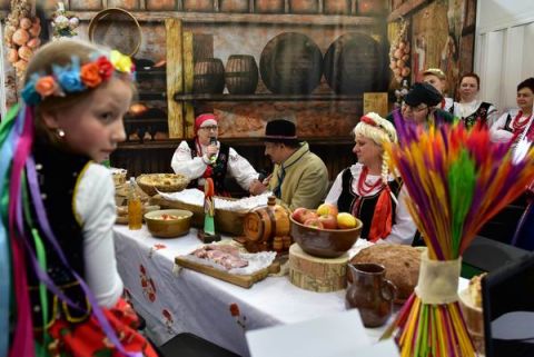 STAGE VERSION OF THE "BORYNA'S WEDDING" AT TARGI KIELCE'S 2017'S AGROTRAVEL