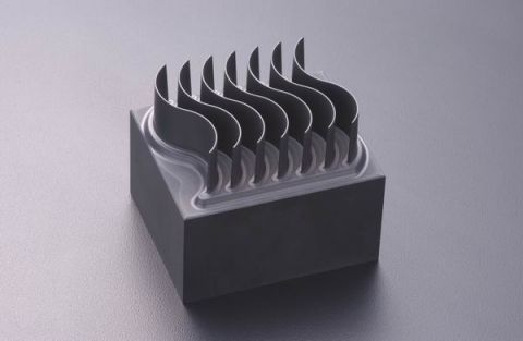 Graphite deep-hole drilling electrodes manufactured by Tokai Carbon will be presented live  at 2017's Plastpol