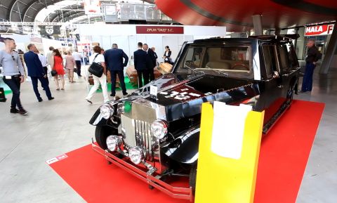 HEARSES IN DIFFERENT COLOURS AND ELECTRIC DRIVE LIMO!  2017'S KIELCE NECROEXPO ABOUNDS WITH FUNERAL-INDUSTRY ROLLING-STOCK NOVELTIES