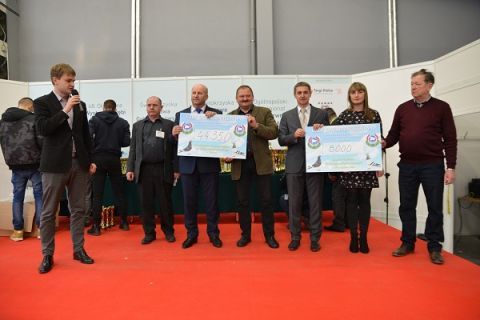 PLN 52,350 in total raised at the race charity pigeons auction held on Sunday in Targi Kielce