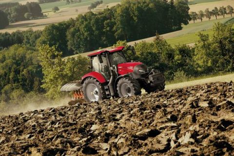 Tytułem "Maszyna Rolnicza Roku 2017"w kategorii maszyna z importu uhonorowany został ciągnik Case IH MAXXUM MULTICONTRO, który można będzie zoabaczyć podczas targów w Kielcach.