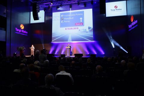 Targi AUTOSTRADA-POLSKA, ROTRA ORAZ MASZBUD otworzył Marek Chodkiewicz, Podsekretarz Stanu w Ministerstwie Infrastruktury.