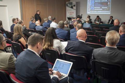 Konferencje naukowe cieszyły się dużym zainteresowaniem w pierwszym dniu MSPO 2018