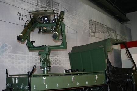 The launcher in operational position. In the picture – the operator’s desk with the collimator sight, the day camera and the thermo-visual camera which operates in day-light as well as at night