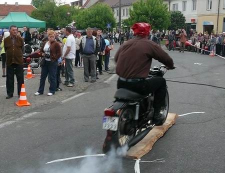 Na targach MSQ-EXPO masz szansę zdobyć kartę motorowerową