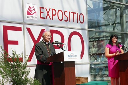 The Expo was formally opened by the senior-Bishop of Radom Diocese,  the President of Pontifical Council for Health Care Workers, His Excellency Fr Archbishop Zygmunt Zimowski