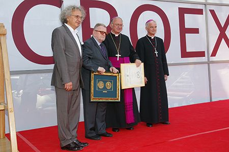 Professor Stanisław Rodziński pronounced this year’s laureate of the Pontifical Council for Culture Medal